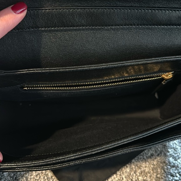 Saint Laurent Becky Handbag - Picture 8 of 17